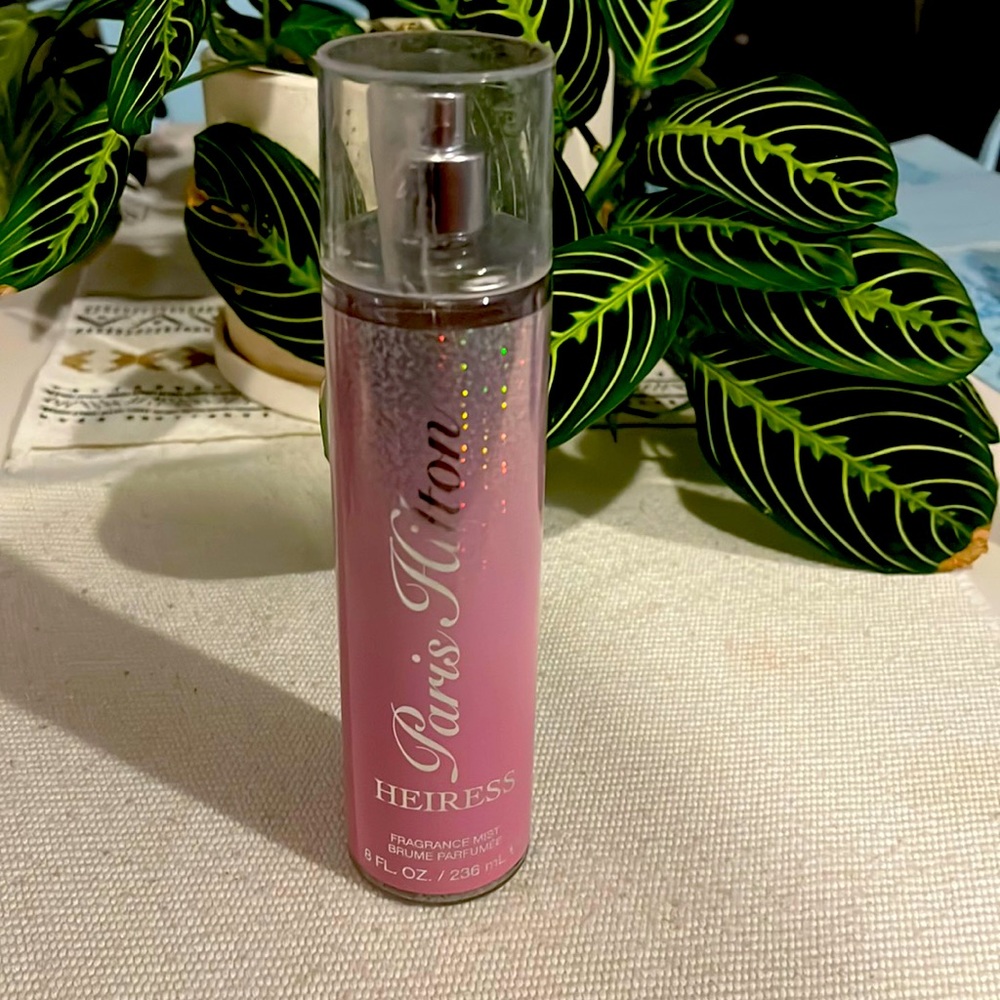 Paris Hiltons Fragrance Mist